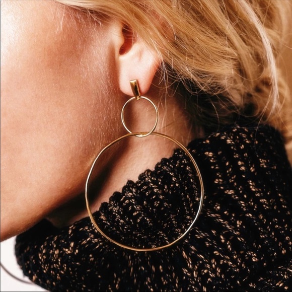 Jewelry - NEW DOUBLE GOLD HOOPS
